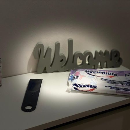 Modern Place To Stay-Self Check-In Nonstop 24H-Wifi Ρέσιτσα Εξωτερικό φωτογραφία