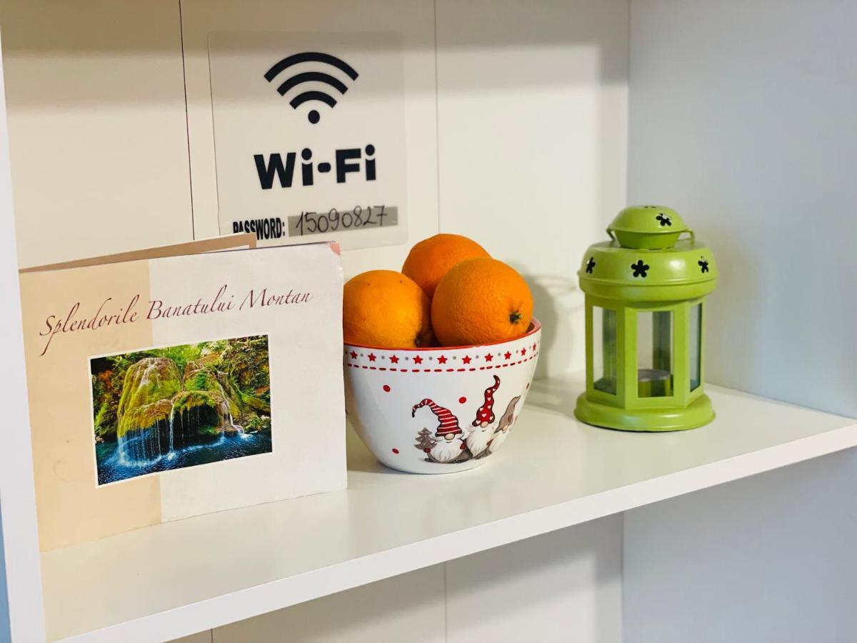 Modern Place To Stay-Self Check-In Nonstop 24H-Wifi Ρέσιτσα Εξωτερικό φωτογραφία