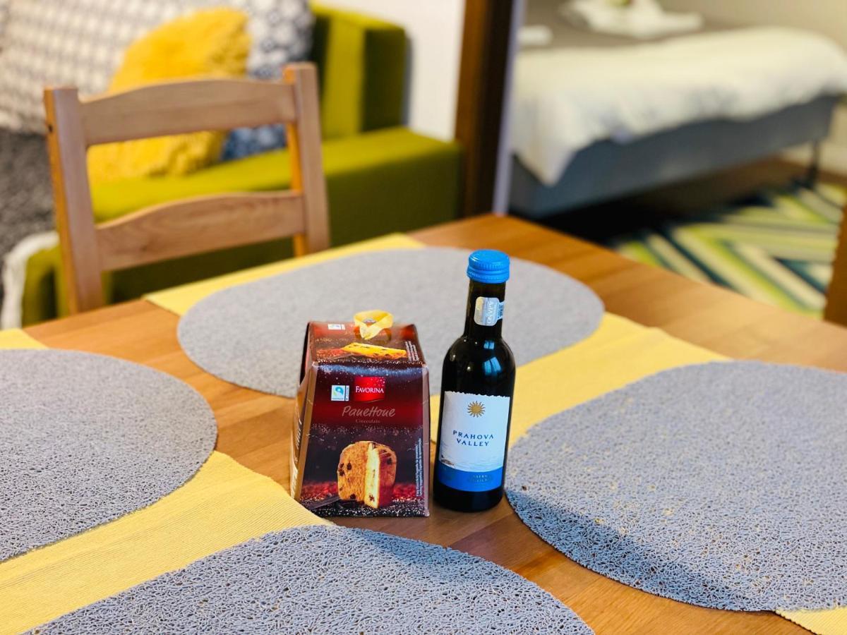 Modern Place To Stay-Self Check-In Nonstop 24H-Wifi Ρέσιτσα Εξωτερικό φωτογραφία