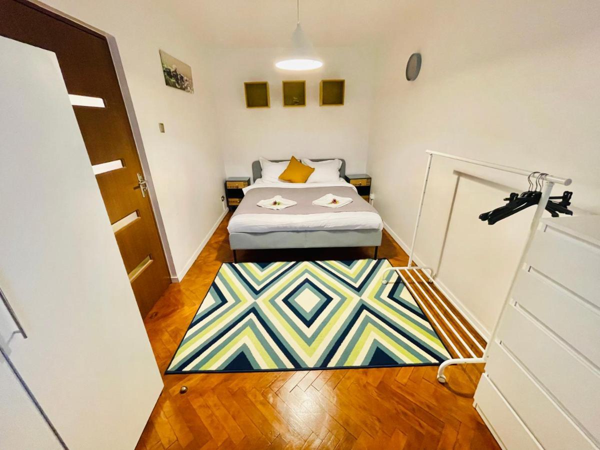 Modern Place To Stay-Self Check-In Nonstop 24H-Wifi Ρέσιτσα Εξωτερικό φωτογραφία