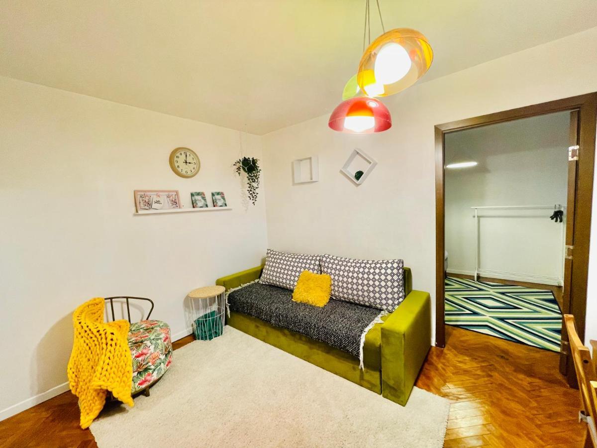 Modern Place To Stay-Self Check-In Nonstop 24H-Wifi Ρέσιτσα Εξωτερικό φωτογραφία